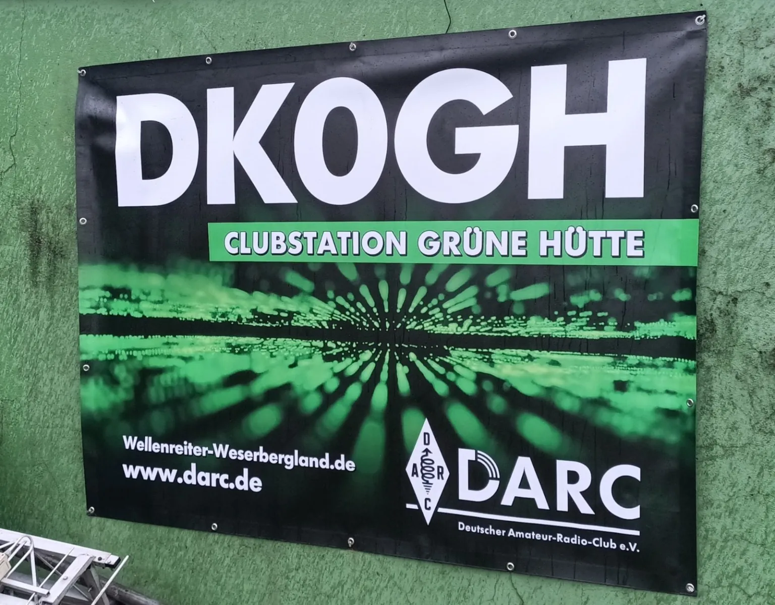 Stationsbanner mit DK0GH und dem Schriftzug Clubstation Grüne Hütte